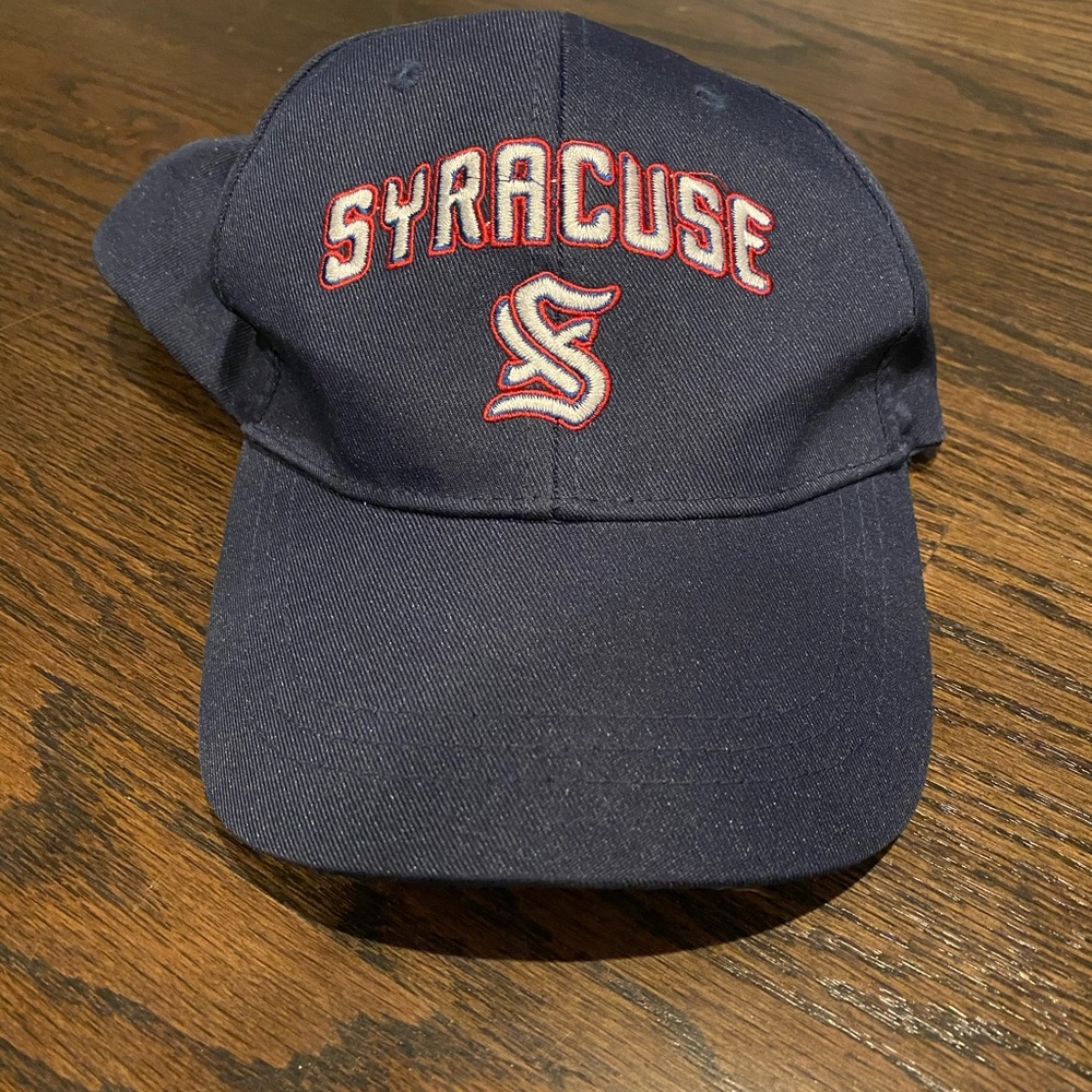 Syracuse university hat like new